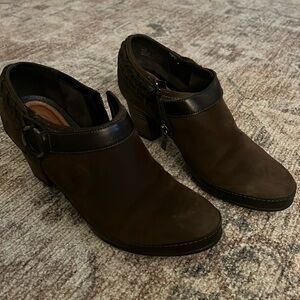 CLARKS booties. Size 8. Chocolate brown